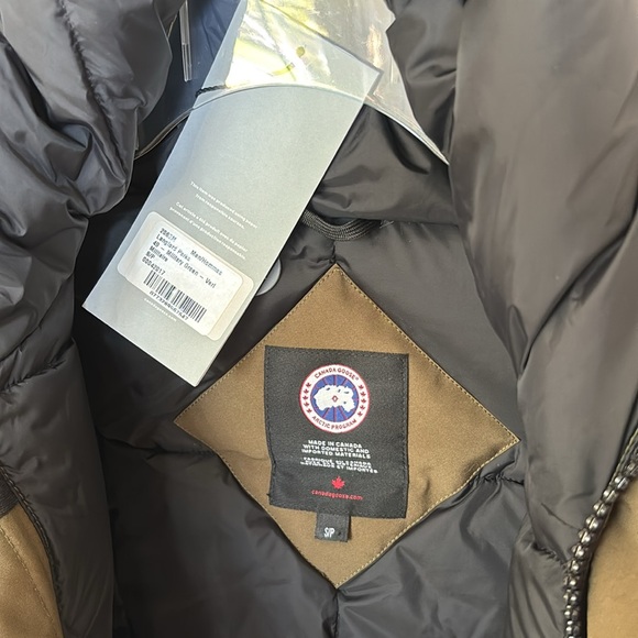 Canada Goose NWT Men’s Langford Heritage Parka Size S Military Green w Fur - Picture 6 of 11